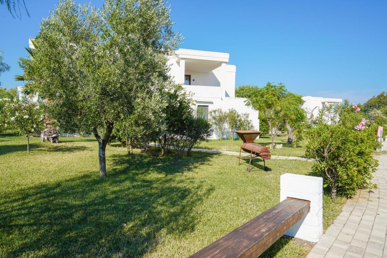 Torre Guaceto Greenblu Resort Specchiolla Buitenkant foto