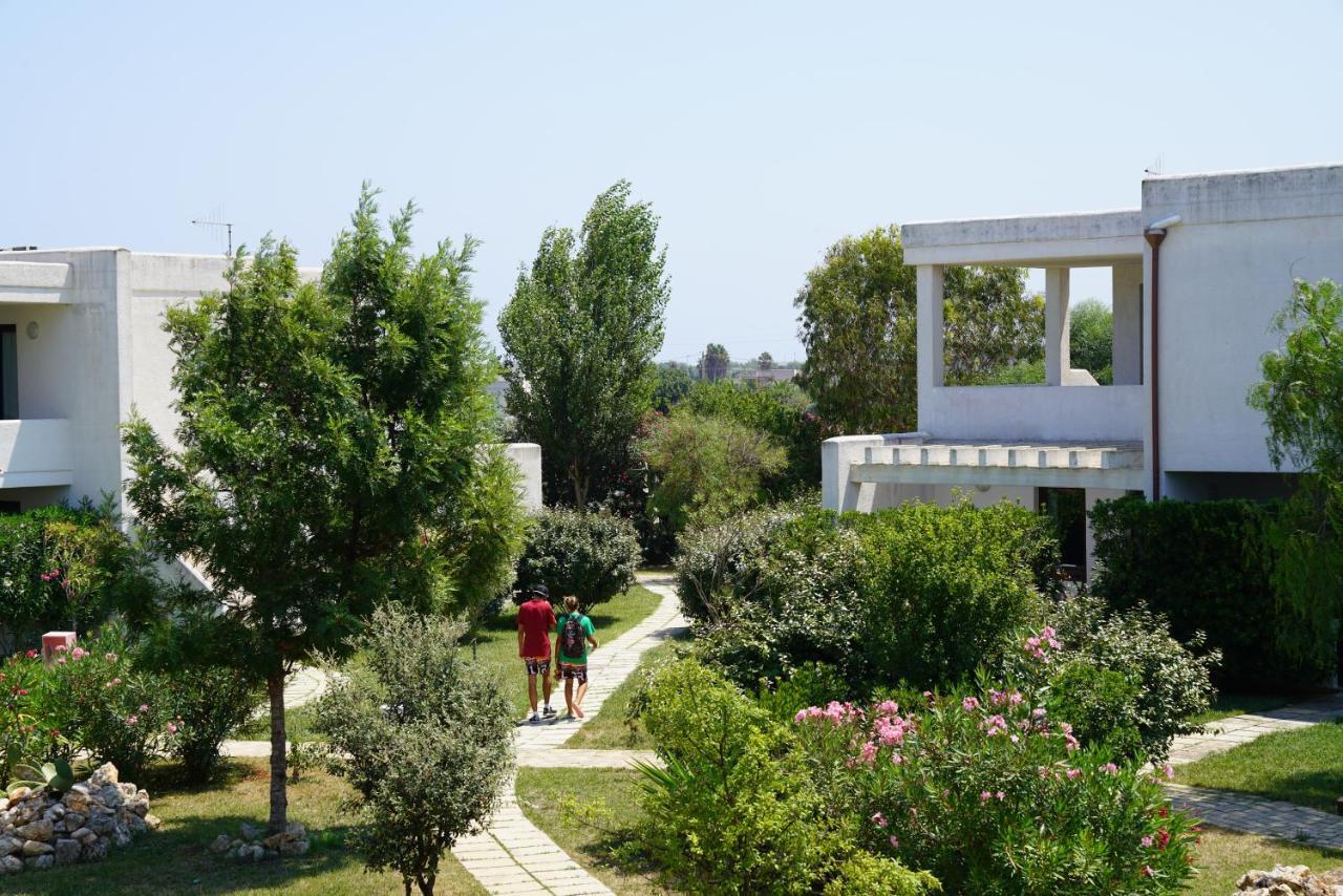 Torre Guaceto Greenblu Resort Specchiolla Buitenkant foto